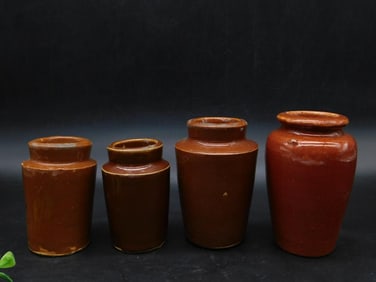 TURN OF THE CENTURY GINGER BEER BOTTLES VINTAGE ANTIQUE LOT OF 4