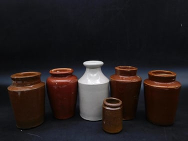 TURN OF THE CENTURY GINGER BEER BOTTLES VINTAGE ANTIQUE LOT OF 4