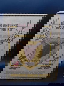 DEER ANTLERS MOUNTING KIT BURGUNDY