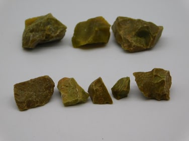 GREEN OPAL ROCK STONE LAPIDARY SPECIMEN