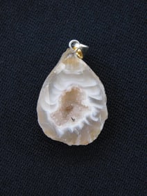 GEODE PENDANT ROCK STONE LAPIDARY SPECIMEN