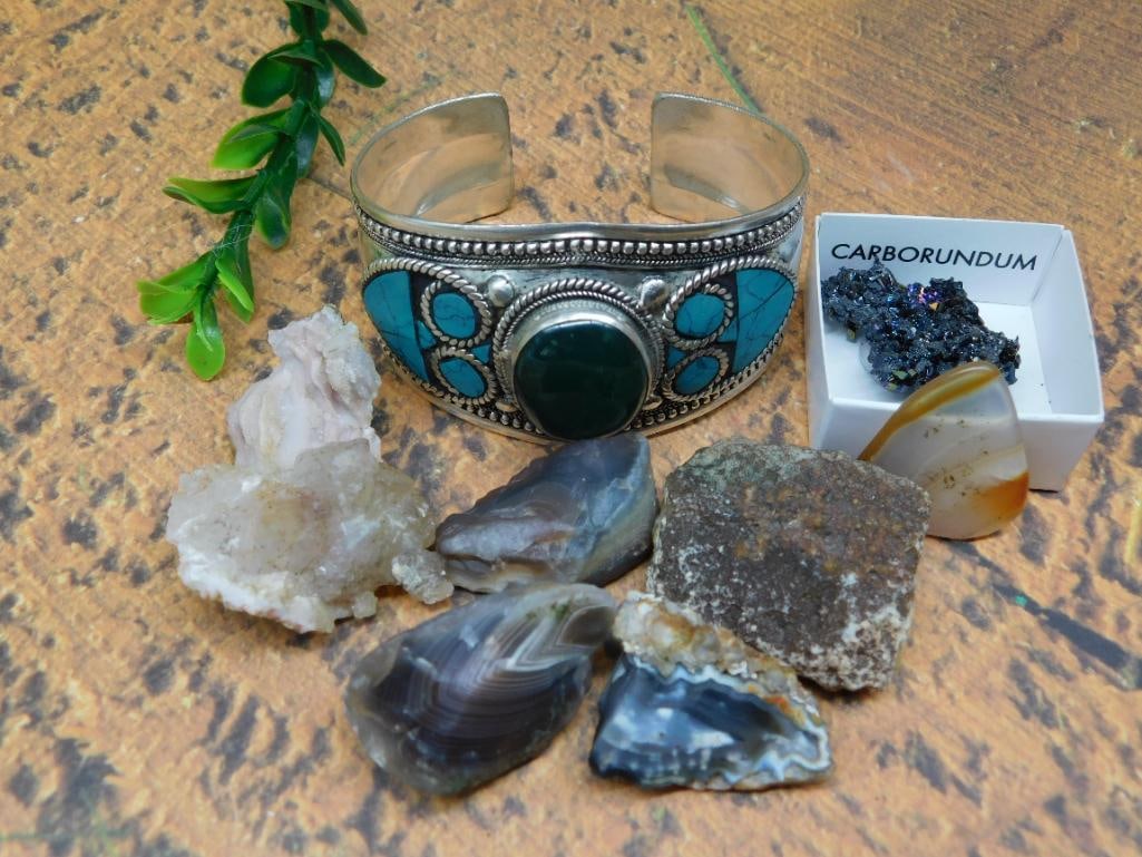 MIXED LOT ROCK STONE LAPIDARY SPECIMEN: MIXED LOT ROCK STONE LAPIDARY SPECIMEN