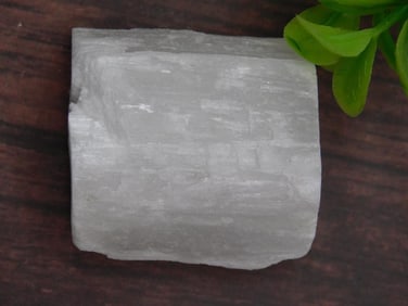 SELENITE ROCK STONE LAPIDARY SPECIMEN