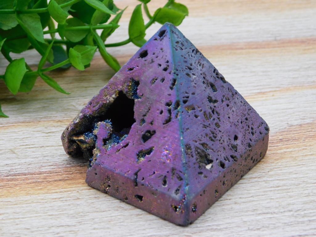 DRUZY TITANIUM PYRAMID ROCK STONE LAPIDARY SPECIMEN: DRUZY TITANIUM PYRAMID ROCK STONE LAPIDARY SPECIMEN