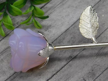 ROSE QUARTZ HEART ROCK STONE LAPIDARY SPECIMEN