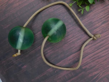 Clacker Balls Retro Toys