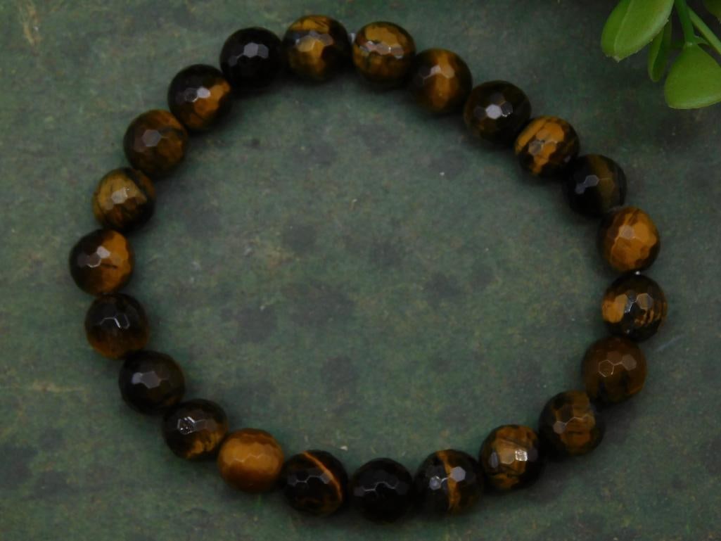 Beaded Stone Bracelet Rock Stone Lapidary Specimen: Beaded Stone Bracelet Rock Stone Lapidary Specimen