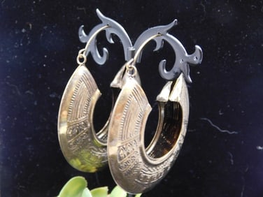 Large Fashion Hoop Earrings