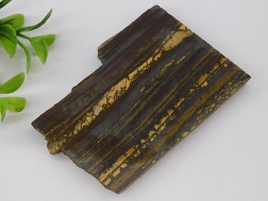 Tiger Iron ROCK STONE LAPIDARY SPECIMEN