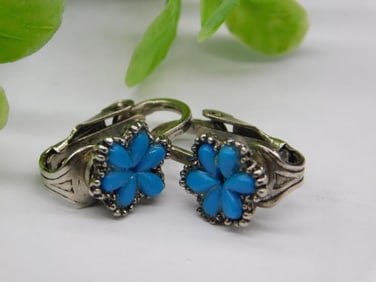 Vintage Floral Screw-Back Earrings with Blue Enamel Detail