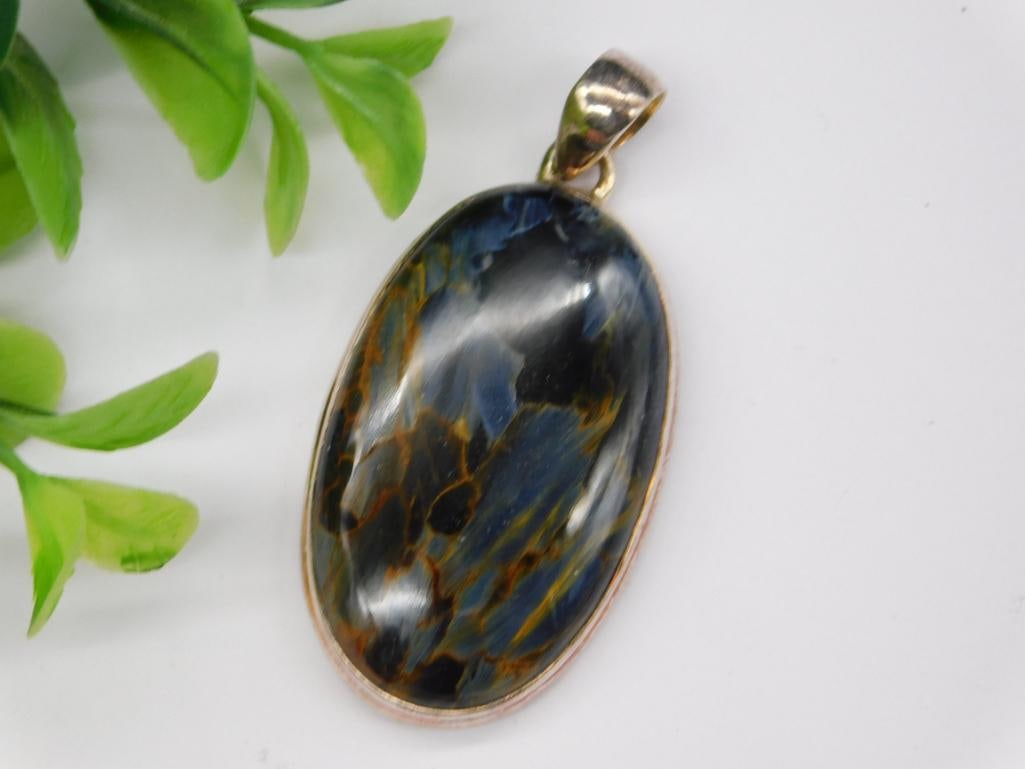 PIETERSITE PENDANT ROCK STONE LAPIDARY SPECIMEN: PIETERSITE PENDANT ROCK STONE LAPIDARY SPECIMEN