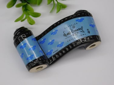 WALT DISNEY CLASSICS COLLECTION FILM ROLL FIGURINE WITH ORIGINAL BOX