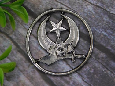 CUT COIN COLLECTIBLE MASONIC SHRINERS EMBLEM