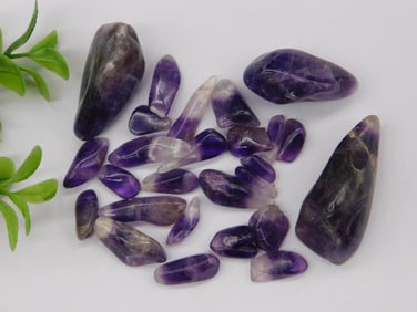 AMETHYST ROCK STONE LAPIDARY SPECIMEN