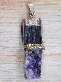 BLACK TOURMALINE AND AMETHYST PENDANT ROCK STONE LAPIDARY SPECIMEN