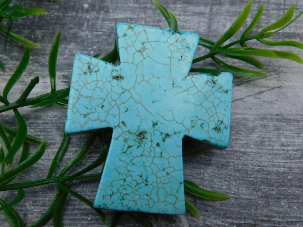 TURQUENITE CROSS ROCK STONE LAPIDARY SPECIMEN: TURQUENITE CROSS ROCK STONE LAPIDARY SPECIMEN