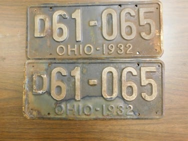 Vintage Antique License Plates 1932 US Ohio Collectible 239