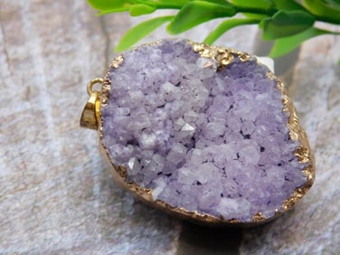 DRUZY QUARTZ PENDANT ROCK STONE LAPIDARY SPECIMEN