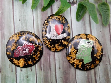 GOLD FLECKED CABOCHONS ROCK STONE LAPIDARY SPECIMEN