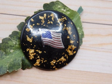 GOLD FLECKED FLAG CABOCHON ROCK STONE LAPIDARY SPECIMEN