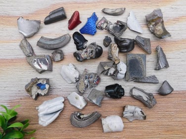 FORDITE MOTOR CITY AGATE ROCK STONE LAPIDARY SPECIMEN