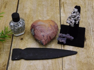 MIXED LOT ROCK STONE LAPIDARY SPECIMEN