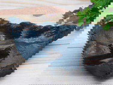 BLOODSTONE ROCK STONE LAPIDARY SPECIMEN