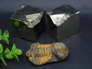 MIXED LOT ROCK STONE LAPIDARY SPECIMEN