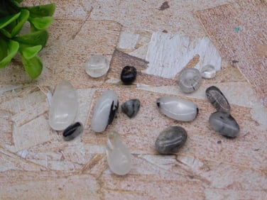 TOURMALINE IN QUARTZ ROCK STONE LAPIDARY SPECIMEN