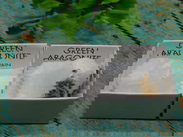 GREEN ARAGONITE ROCK STONE LAPIDARY SPECIMEN