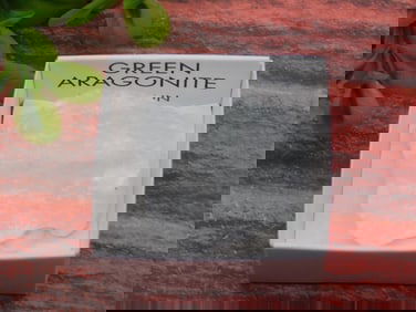 GREEN ARAGONITE ROCK STONE LAPIDARY SPECIMEN