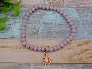 GENUINE STONE PENDANT ON SPARKLE BEAD BRACELET