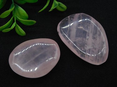 ROSE QUARTZ ROCK STONE LAPIDARY SPECIMEN