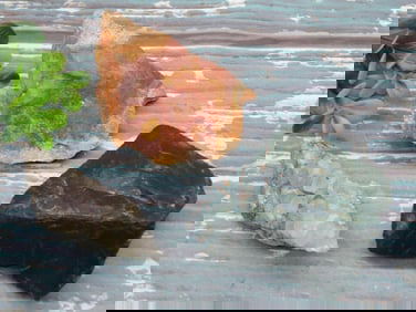 MIXED ROUGH LOT ROCK STONE LAPIDARY SPECIMEN