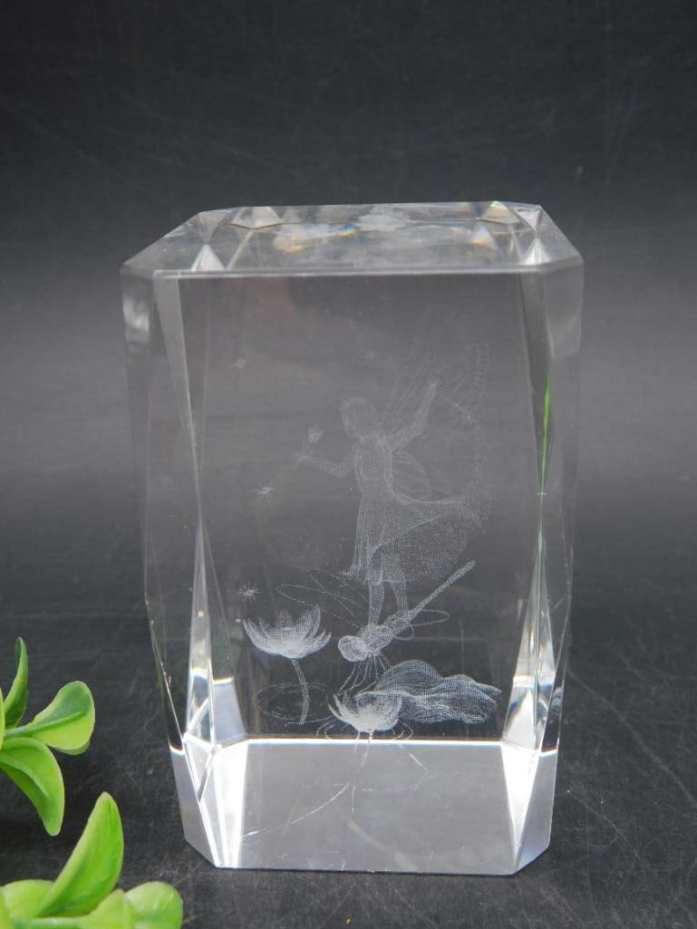 FAIRY ETCHED GLASS PAPER WEIGHT VINTAGE ANTIQUE: FAIRY ETCHED GLASS PAPER WEIGHT VINTAGE ANTIQUE