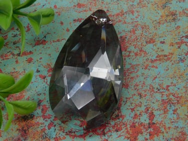 IRIDESCENT PRISM PENDANT ROCK STONE LAPIDARY SPECIMEN