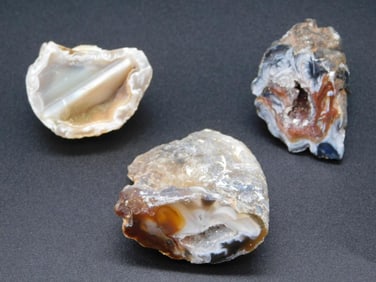 OCO GEODES ROCK STONE LAPIDARY SPECIMEN