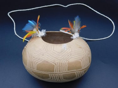 CARVED BOWL WITH FEATHERS AND HANDLE VINTAGE ANTIQUE