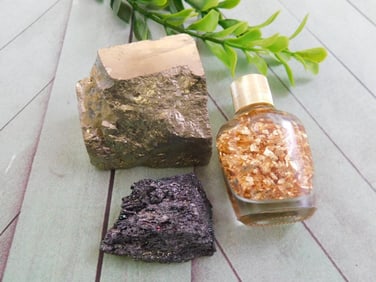 MIXED LOT ROCK STONE LAPIDARY SPECIMEN