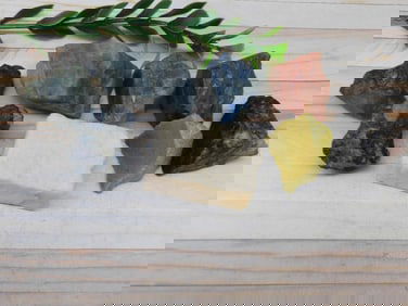 MIXED ROUGH ROCK ROCK STONE LAPIDARY SPECIMEN