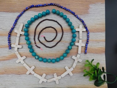 STONE BEADS ROCK STONE LAPIDARY SPECIMEN