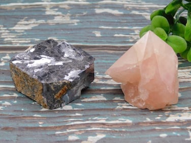 MIXED LOT ROCK STONE LAPIDARY SPECIMEN