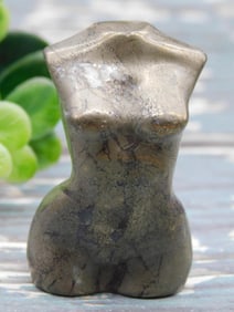 DRAGON BLOODSTONE FEMALE FORM ROCK STONE LAPIDARY SPECIMEN