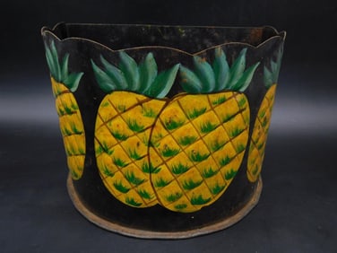 VINTAGE METAL PINEAPPLE CONTAINER