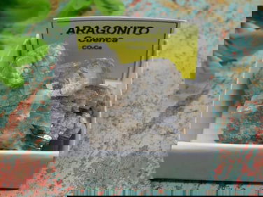 ARAGONITE ROCK STONE LAPIDARY SPECIMEN