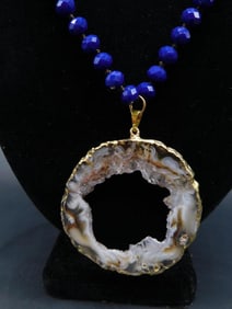 GEODE SLICE PENDANT ON SPARKLE BEAD NECKLACE ROCK STONE LAPIDARY SPECIMEN