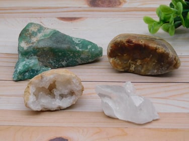MIXED ROUGH LOT ROCK STONE LAPIDARY SPECIMEN