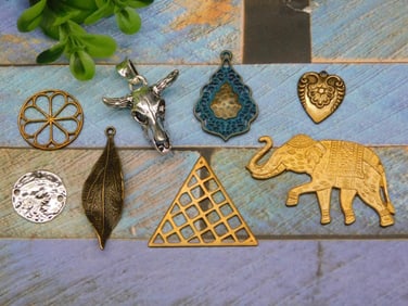 MIXED PENDANT LOT ROCK STONE LAPIDARY SPECIMEN