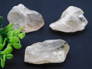 QUARTZ ROCK STONE LAPIDARY SPECIMEN