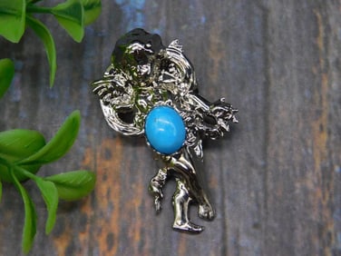 STONE STUDDED BROOCH ROCK STONE LAPIDARY SPECIMEN